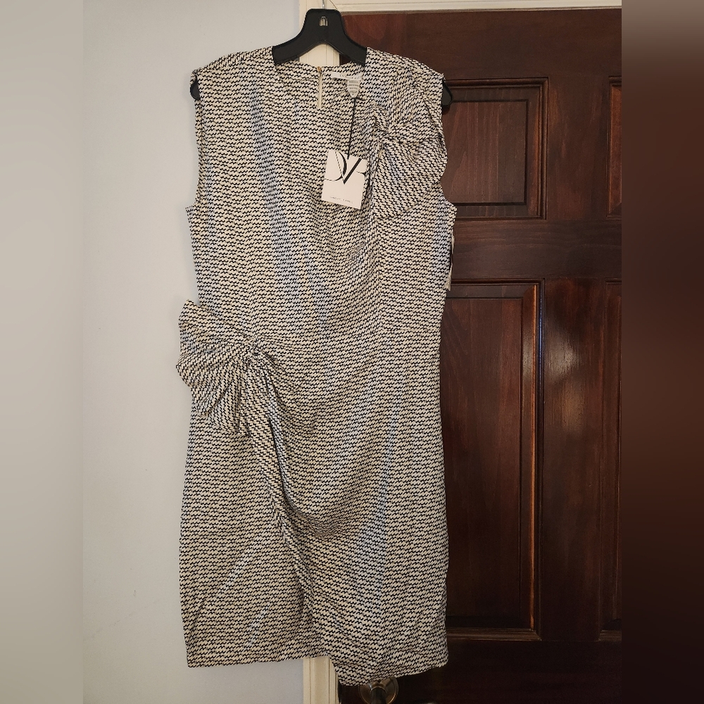 Diane Von Furstenberg Black and White Dress